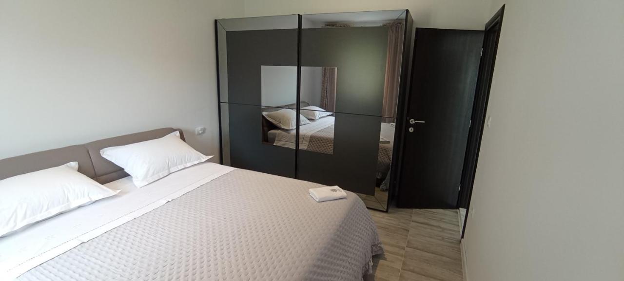 Apartman Stipan Omiš Exterior foto